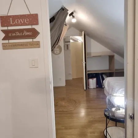 T3 Centre Renove 50 M2 Confort ! Apartman Charleville-Mézières