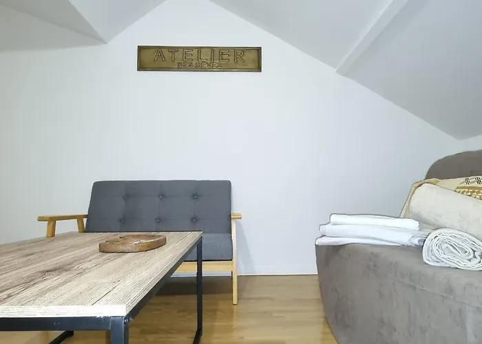 Appartement T3 Centre Renove 50 M2 Confort ! Charleville-Mézières